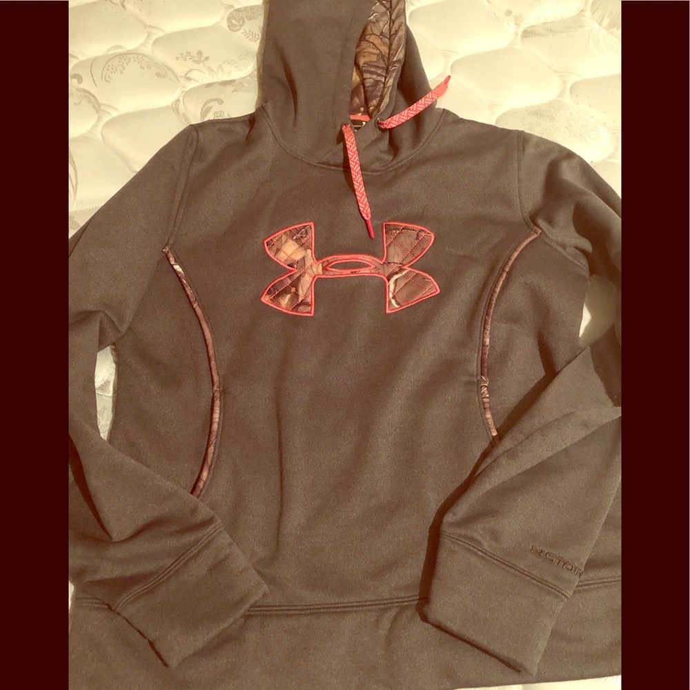 Under Armour Women’s Big Logo Sweatshirt